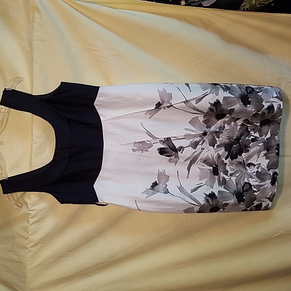 Evan Picone cocktail dress, black and cream floral size 8